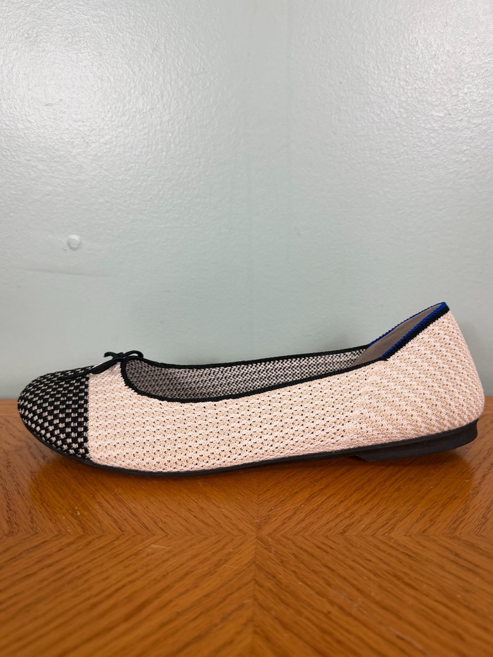 Rothy’s The Ballet Flat Beige & Black Round Captoe Coco Knit Bow Women Size 10 - Picture 6 of 12